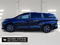 2025 Toyota Sienna Platinum
