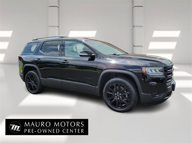 2022 GMC Acadia SLT