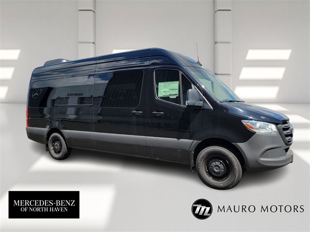 2025 Mercedes-Benz Sprinter 2500 Passenger 170 WB
