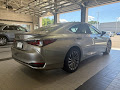 2019 Lexus ES 300h
