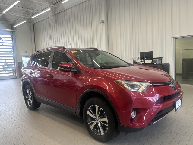 2017 Toyota RAV4 XLE