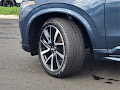 2022 Volvo XC90 T6 Momentum