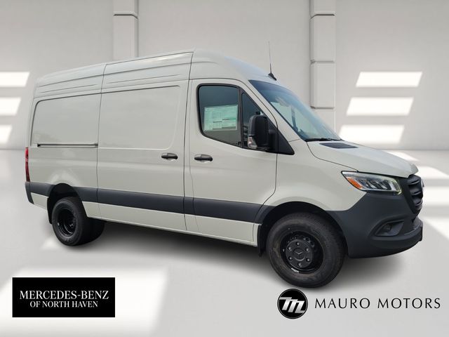 2025 Mercedes-Benz Sprinter 3500 Cargo 144 WB