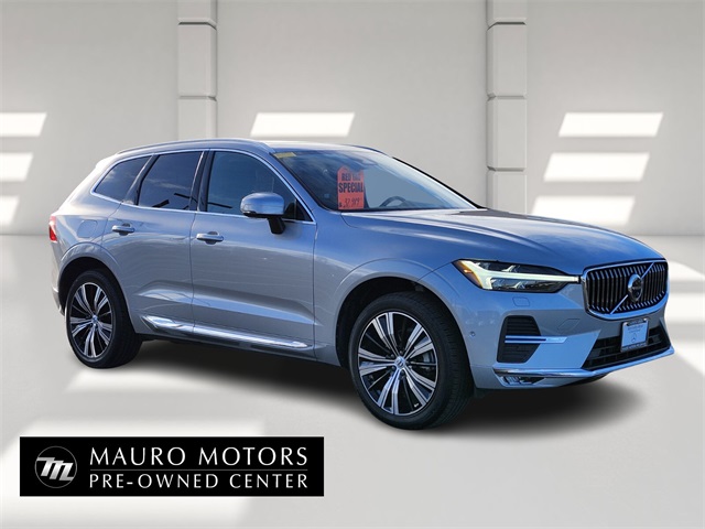 2022 Volvo XC60 B5 Inscription