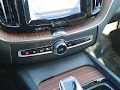 2023 Volvo XC60 B5 Ultimate Bright Theme