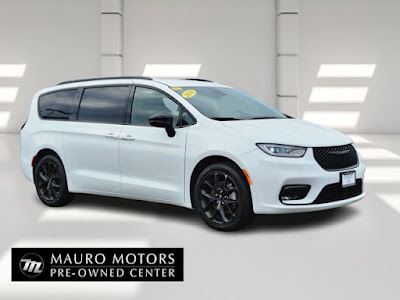 2024 Chrysler Pacifica