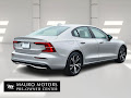 2024 Volvo S60 B5 Plus Dark Theme