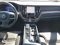 2023 Volvo XC60 B5 Ultimate Bright Theme