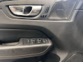 2023 Volvo XC60 B5 Ultimate Bright Theme