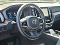 2023 Volvo XC60 B5 Ultimate Bright Theme