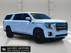 2022 GMC Yukon XL SLT