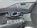 2020 Volvo XC90 T5 Momentum