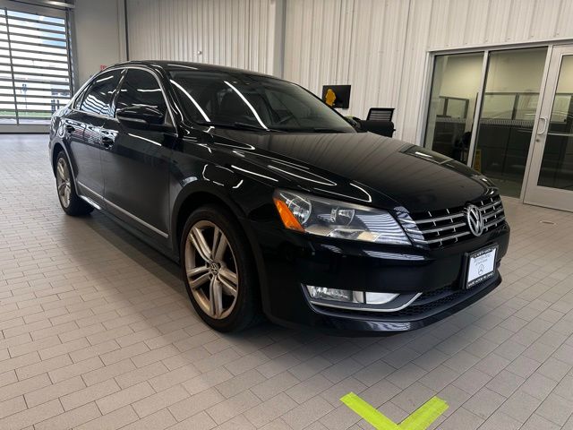 2012 Volkswagen Passat V6 SEL Premium
