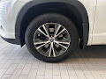 2017 Toyota Highlander LE