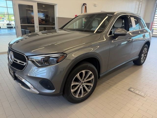 2023 Mercedes-Benz GLC GLC 300
