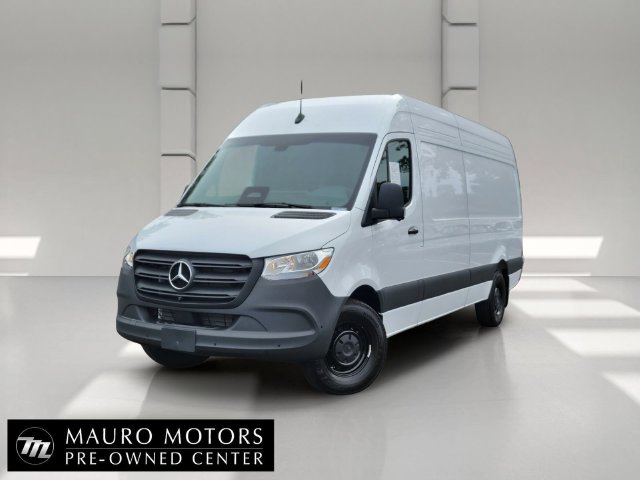 2026 Mercedes-Benz Sprinter 2500 Cargo 170 WB