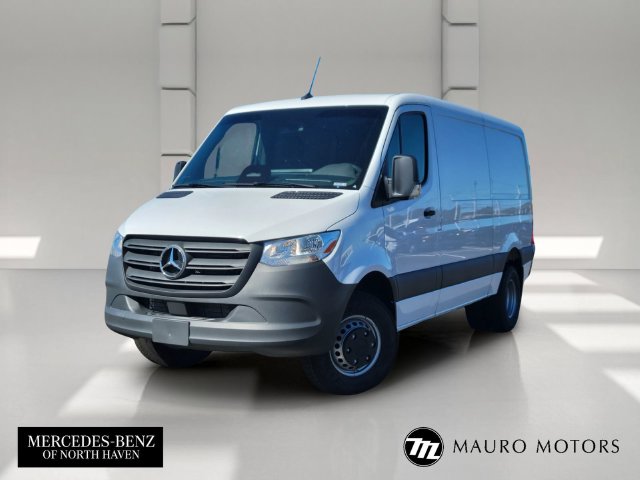 2026 Mercedes-Benz Sprinter 3500XD Cargo 144 WB
